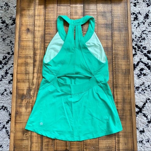 Lululemon Green Workout Top - Picture 2 of 3